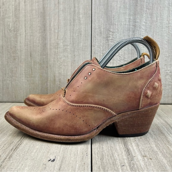 PS Kaufman Rustic Tan Leather Heeled Western Oxford Ankle Booties Women’s Size 6 - Picture 1 of 10